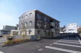 徳島市東吉野町2-39-1 アパート