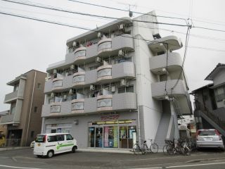 徳島市南前川町 1Rマンション