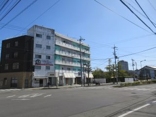 徳島市南前川町 1LDKマンション