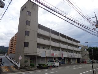 徳島市北佐古二番町 2LDKマンション