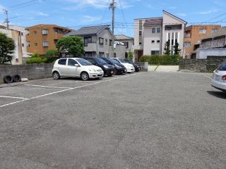徳島市蔵本元町 駐車場