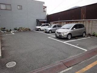 高松市宮脇町 駐車場