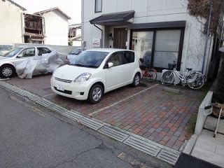 高松市亀岡町 駐車場