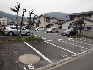 高松市宮脇町 駐車場