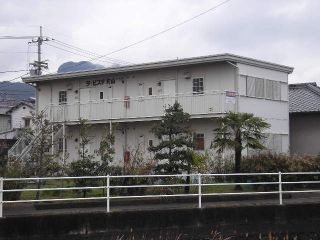 高松市牟礼町牟礼 2DKコーポ