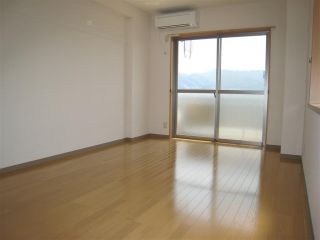 メゾンルノアール