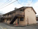 高松市勅使町215-1 アパート