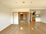 高松市新田町甲 マンション