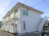 高松市勅使町1245 アパート